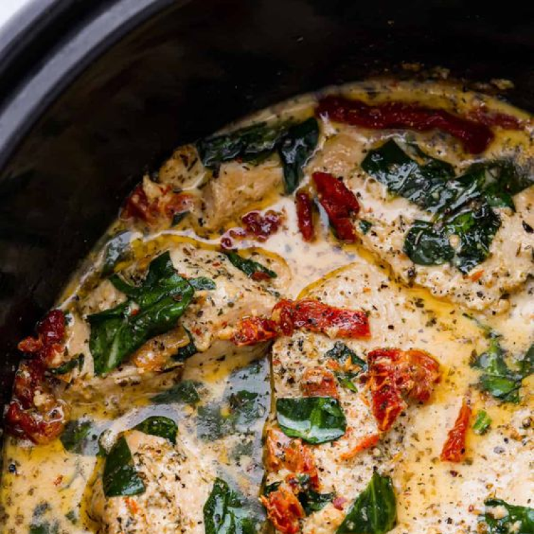 Crockpot Tuscan Chicken