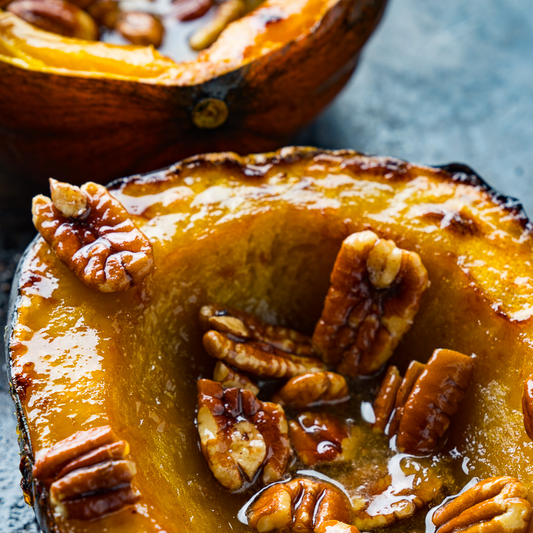 Maple Pecan Roasted Acorn Squash